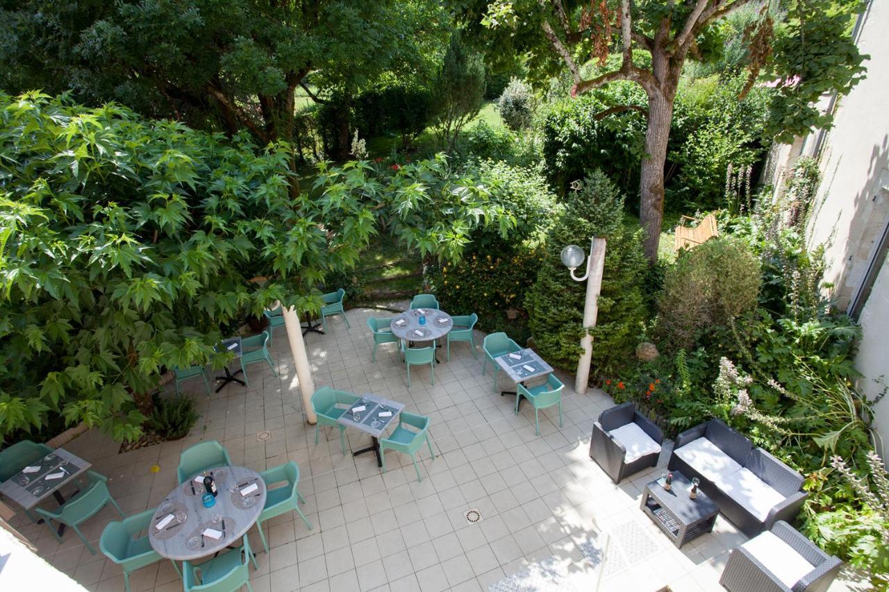 Le Lion D'Or Hotel Manzac-sur-Vern Exterior foto