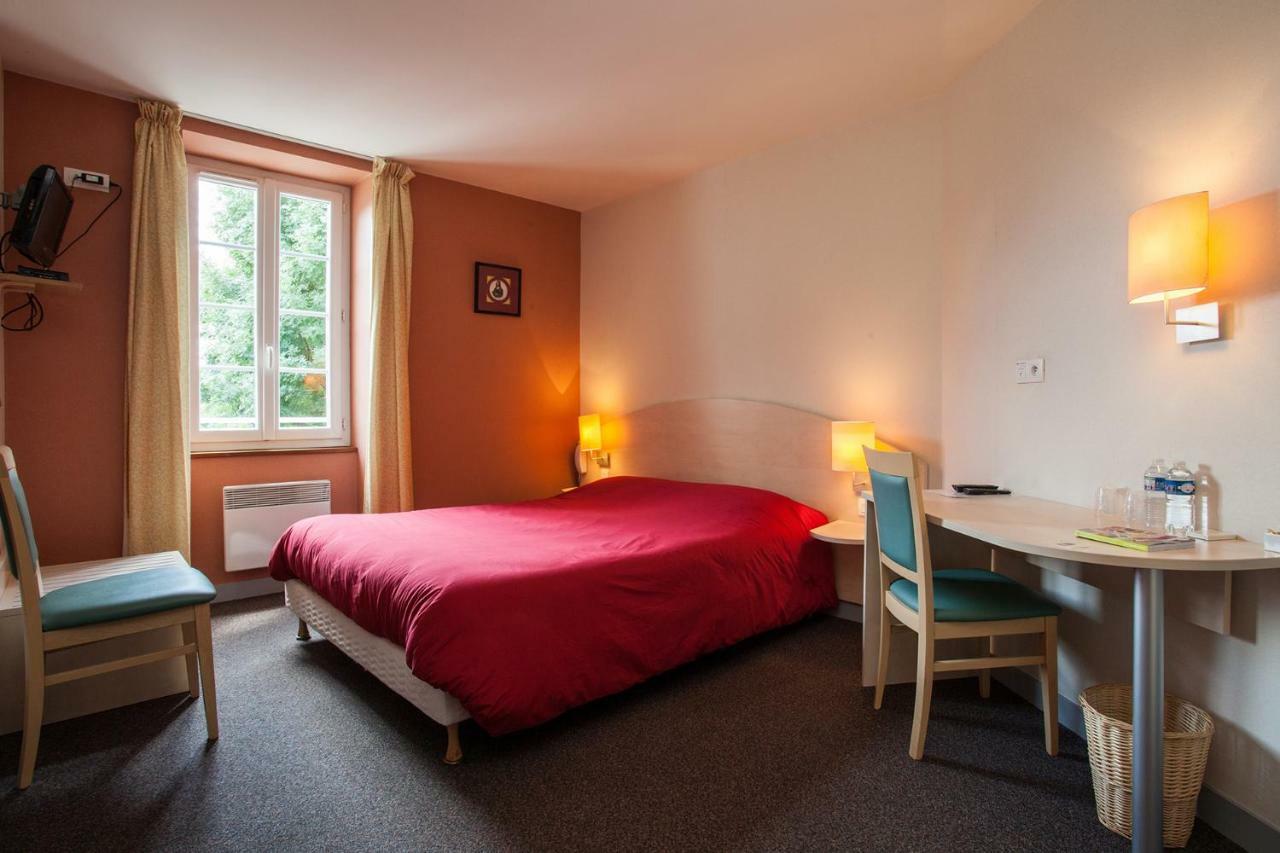Le Lion D'Or Hotel Manzac-sur-Vern Exterior foto