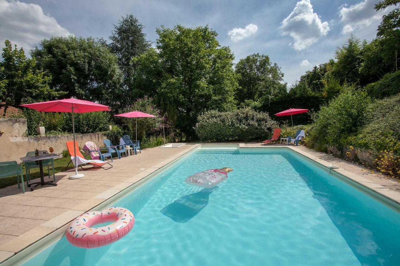 Le Lion D'Or Hotel Manzac-sur-Vern Exterior foto