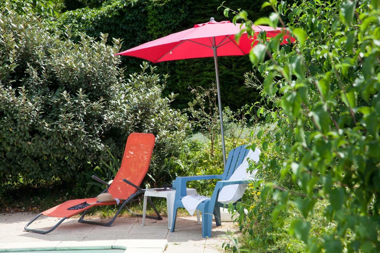 Le Lion D'Or Hotel Manzac-sur-Vern Exterior foto